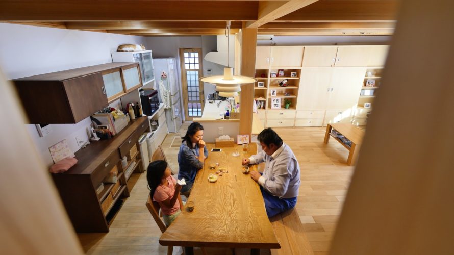 人気樹種ご紹介 栗「クリ」一枚板