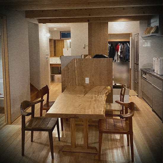 栃一枚板納品