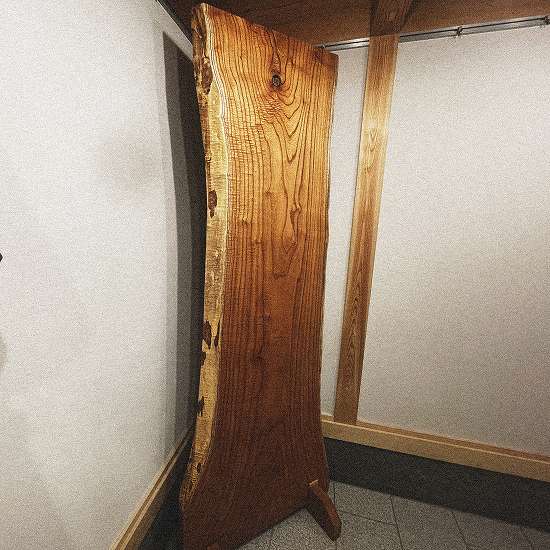栴檀一枚板