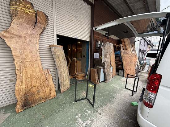 一枚板の新規入荷