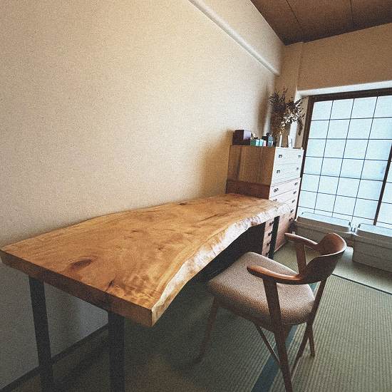 栃一枚板　ワークデスク